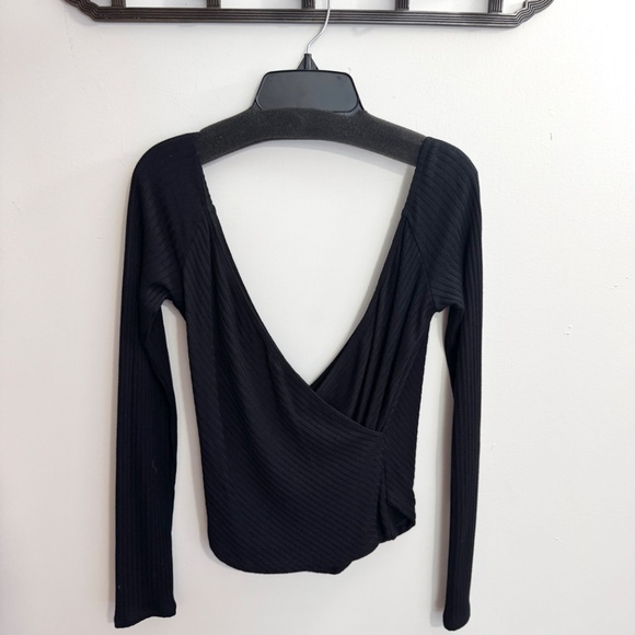 Reformation Minnie Black Top Size Small - Picture 5 of 7